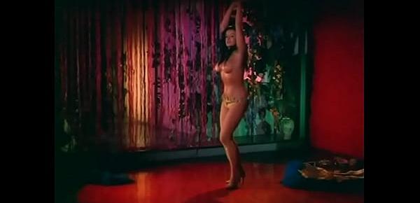  Mejores escenas de Isabel Sarli en "Desnuda En La Playa"